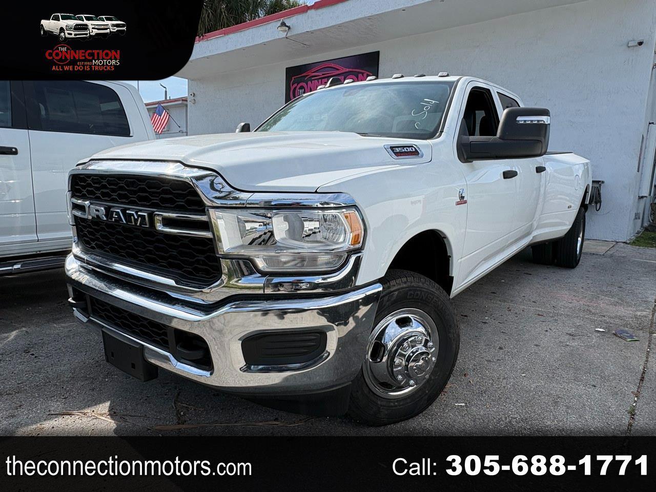 2024 RAM 3500 Tradesman Crew Cab 4WD DRW