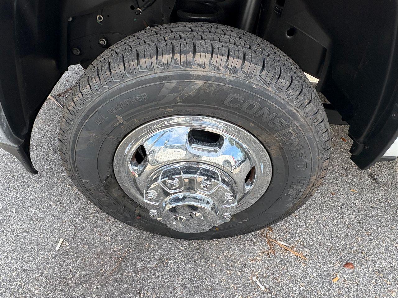 RAM 3500 Tradesman Crew Cab 4WD DRW 2024