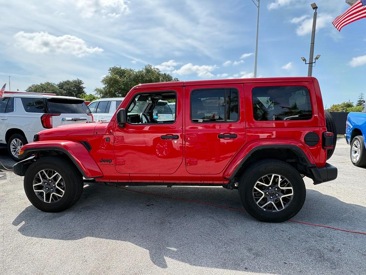 Jeep Wrangler Sahara 2025