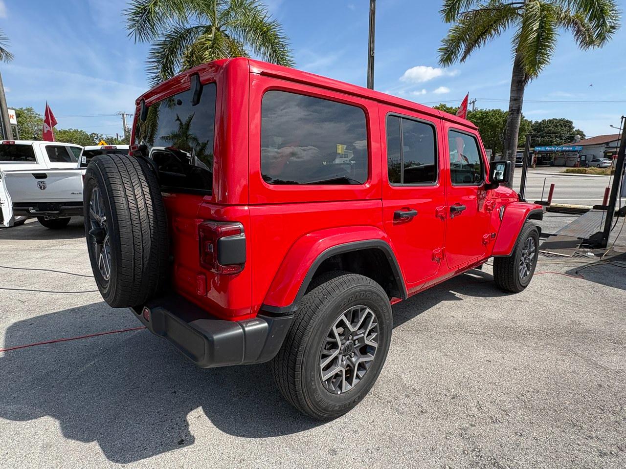Jeep Wrangler Sahara 2025