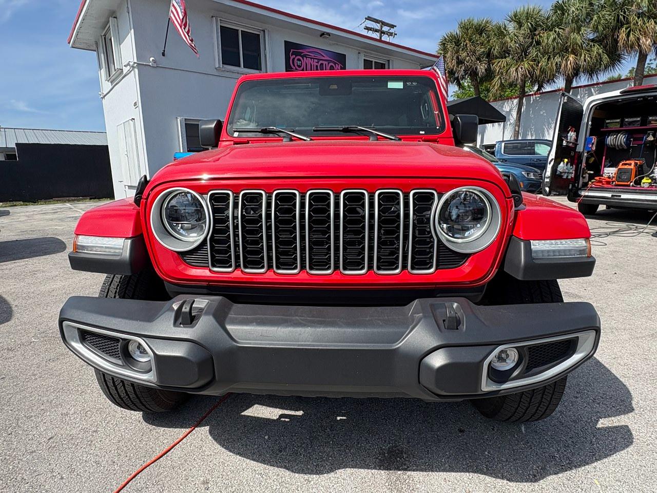 Jeep Wrangler Sahara 2025