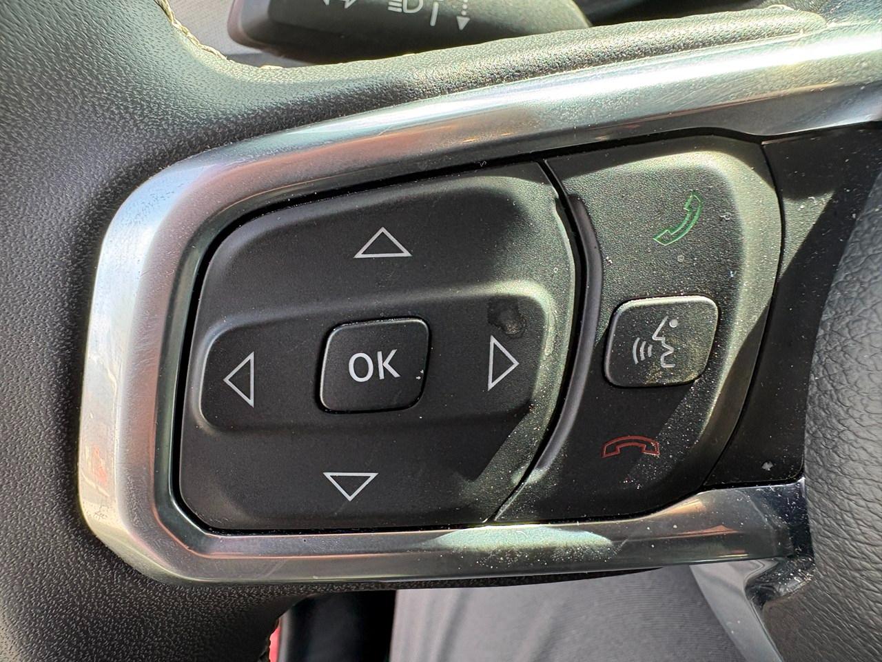 Jeep Wrangler Sahara 2025