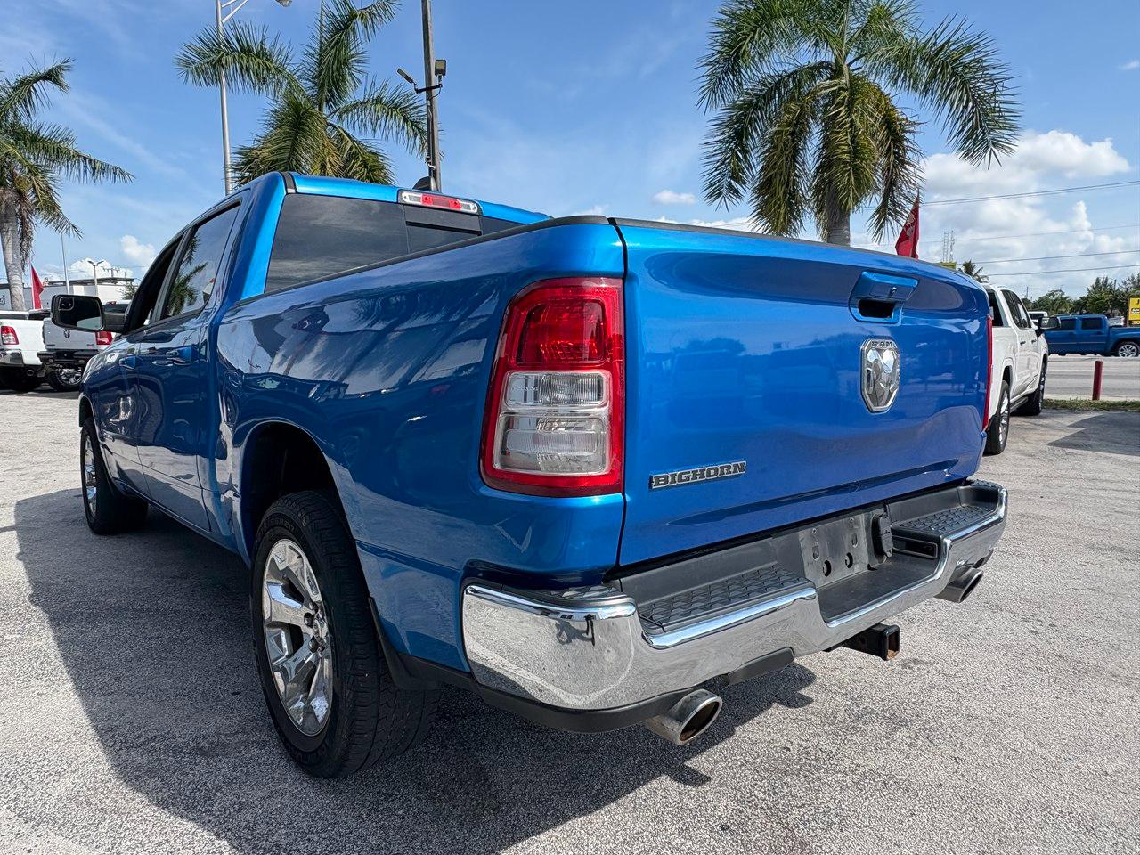 RAM 1500 Big Horn Crew Cab SWB 2WD 2022