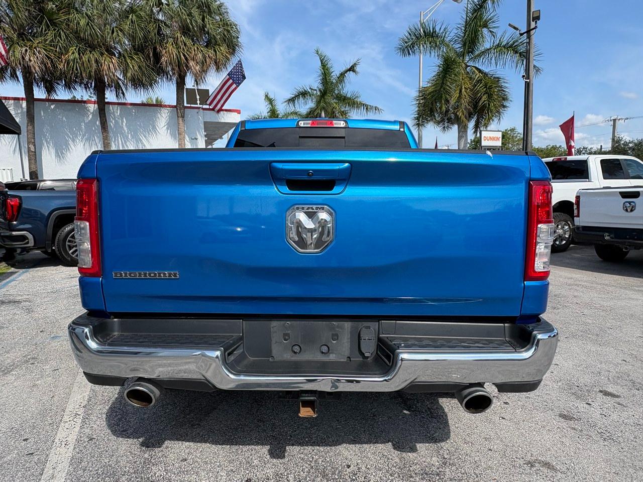 RAM 1500 Big Horn Crew Cab SWB 2WD 2022