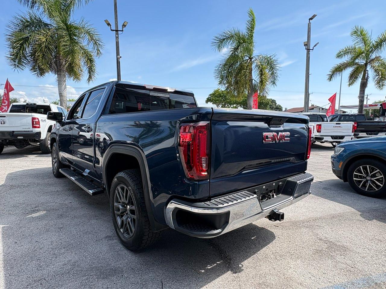 GMC Sierra 1500 SLE Crew Cab Short Box 2WD 2020