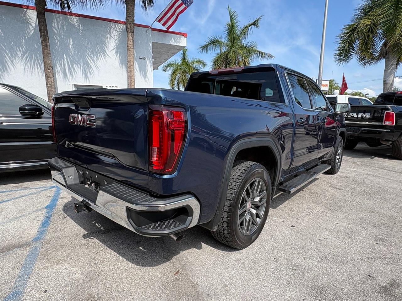 GMC Sierra 1500 SLE Crew Cab Short Box 2WD 2020
