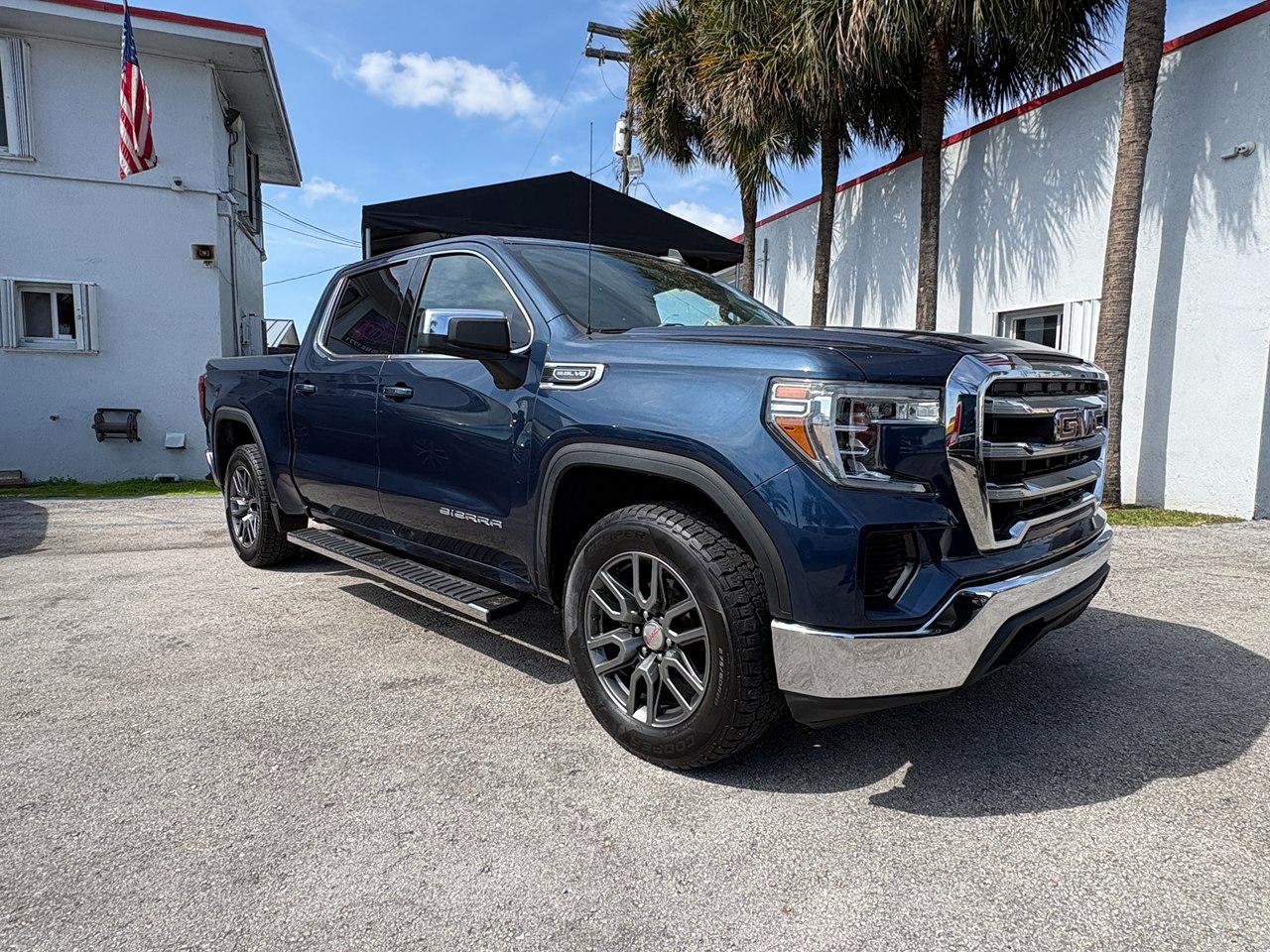GMC Sierra 1500 SLE Crew Cab Short Box 2WD 2020