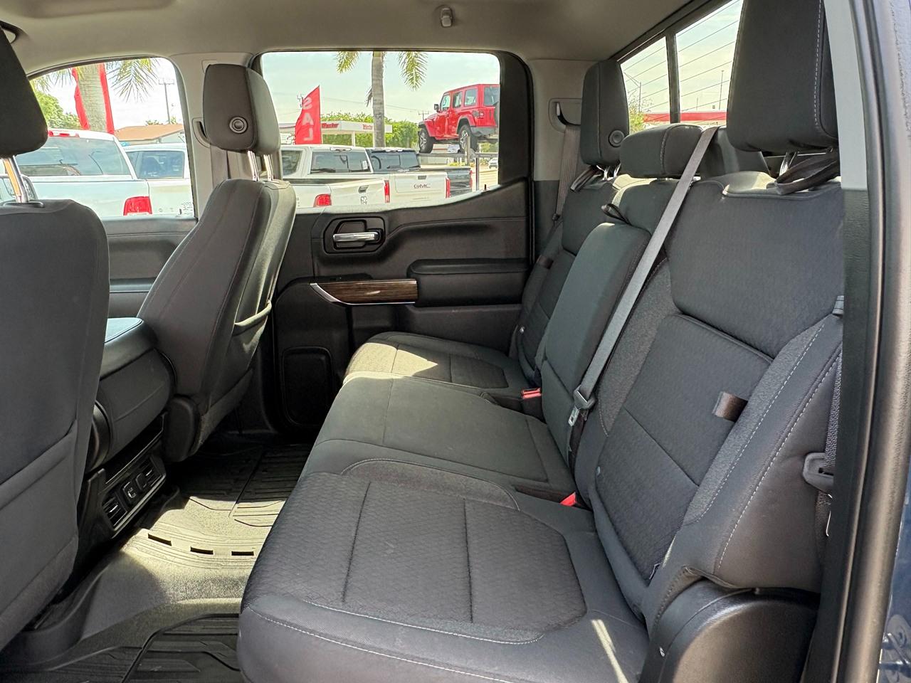 GMC Sierra 1500 SLE Crew Cab Short Box 2WD 2020