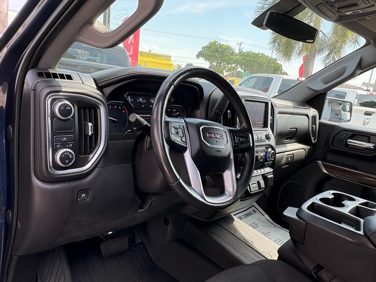 GMC Sierra 1500 SLE Crew Cab Short Box 2WD 2020