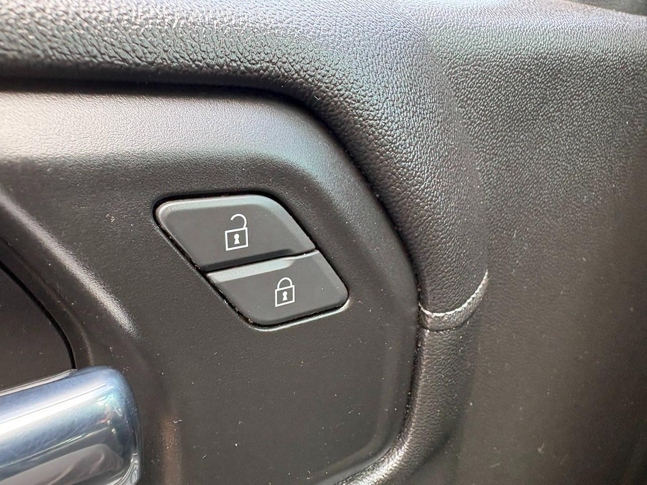 GMC Sierra 1500 SLE Crew Cab Short Box 2WD 2020