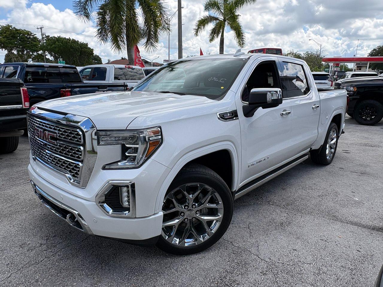 GMC Sierra 1500 Denali Crew Cab 2WD 2020