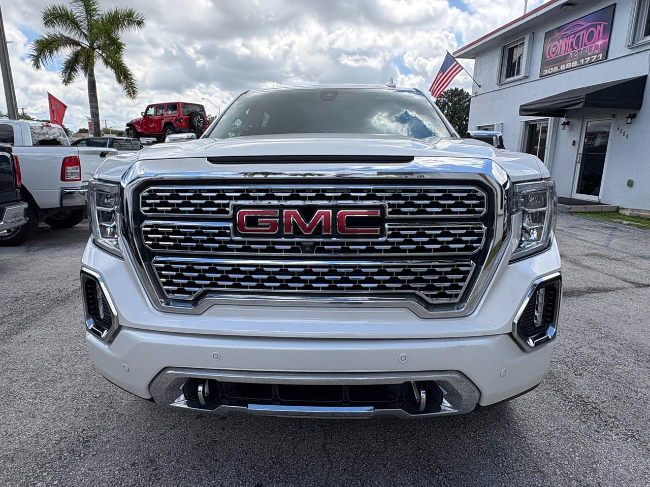 GMC Sierra 1500 Denali Crew Cab 2WD 2020