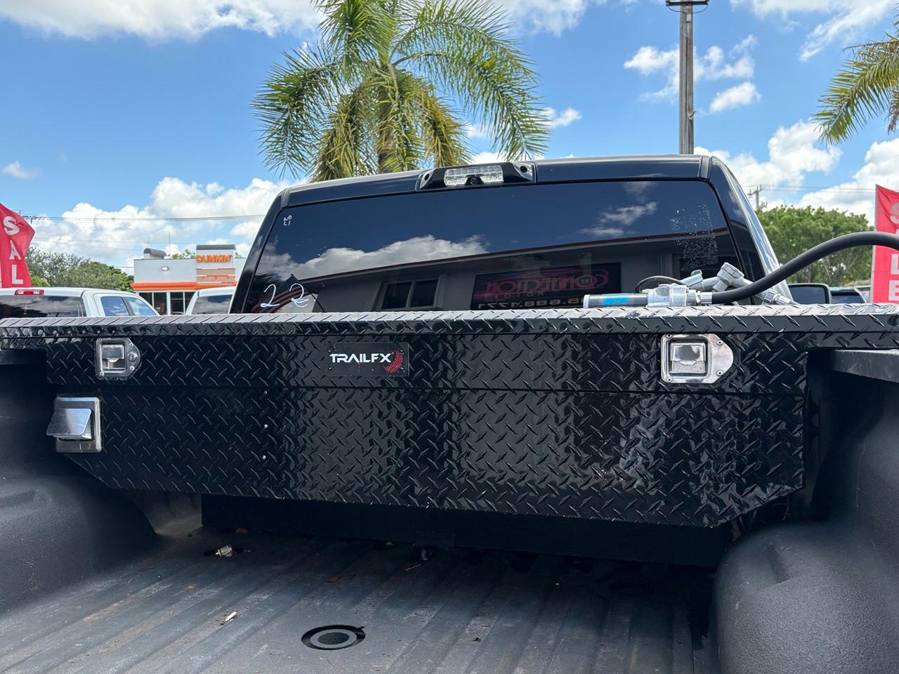 RAM 2500 Tradesman Crew Cab SWB 4WD 2024