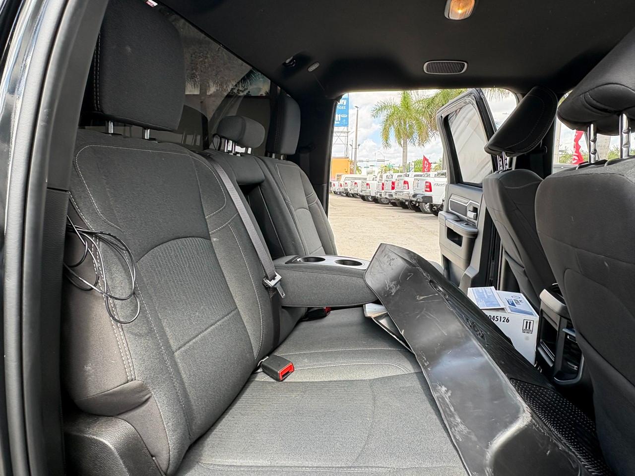 RAM 2500 Tradesman Crew Cab SWB 4WD 2024