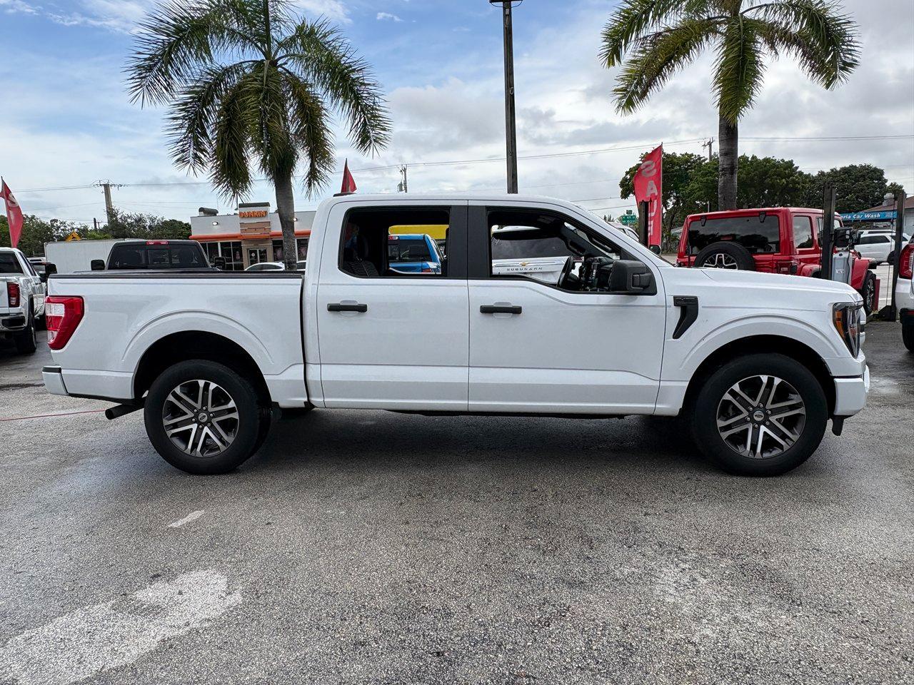 Ford F-150 Lariat SuperCrew 5.5-ft. Bed 2WD 2023