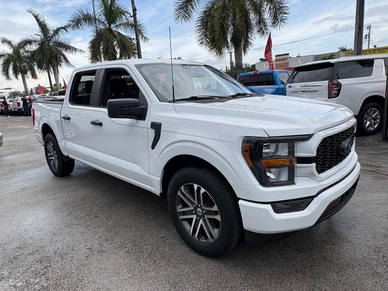 Ford F-150 Lariat SuperCrew 5.5-ft. Bed 2WD 2023