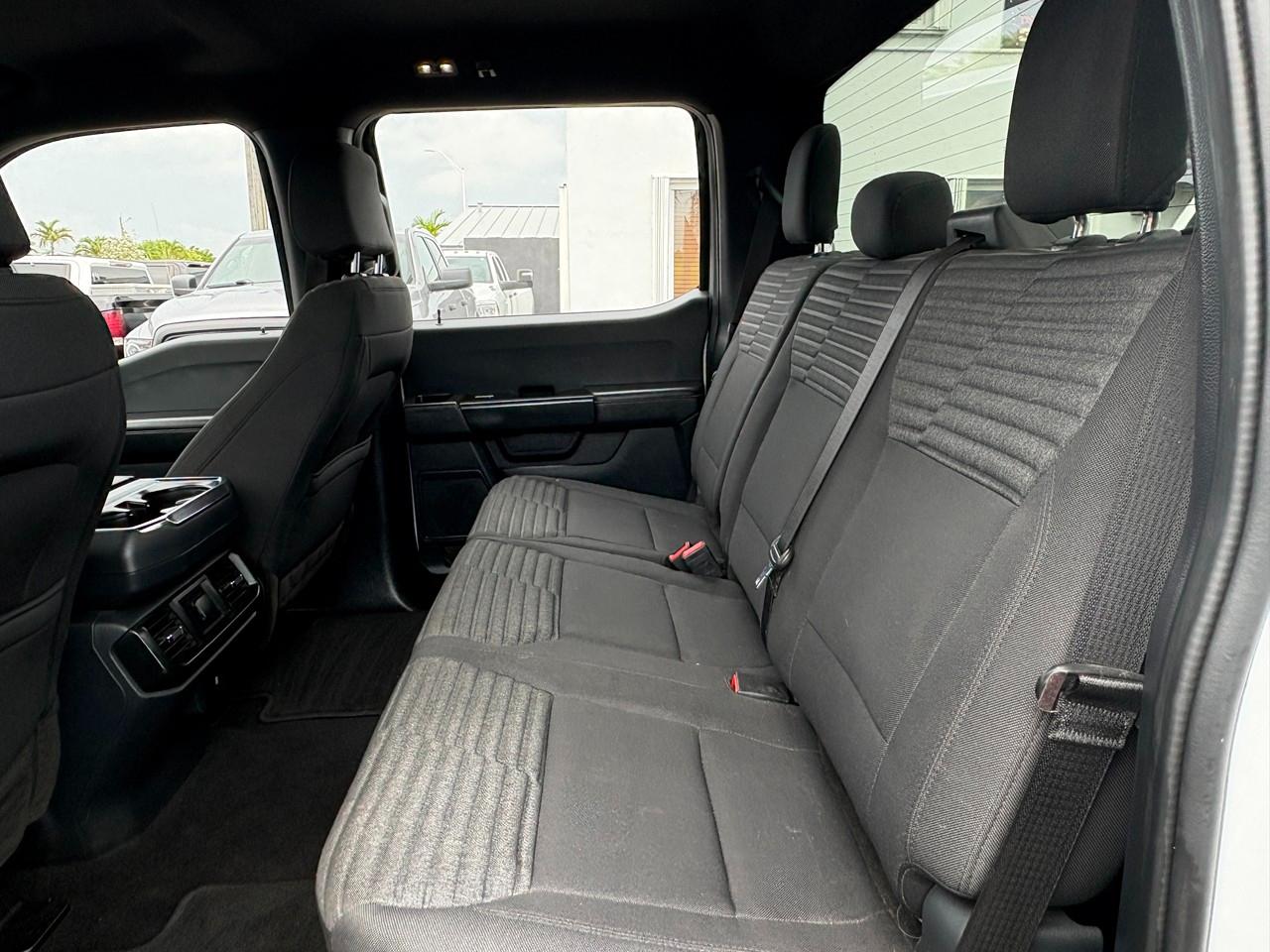 Ford F-150 Lariat SuperCrew 5.5-ft. Bed 2WD 2023