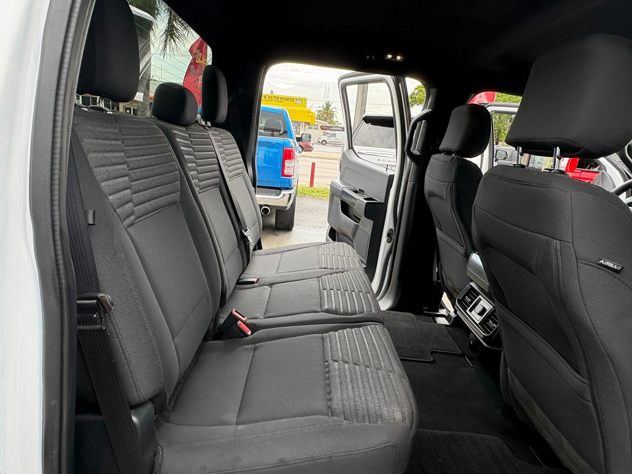 Ford F-150 Lariat SuperCrew 5.5-ft. Bed 2WD 2023