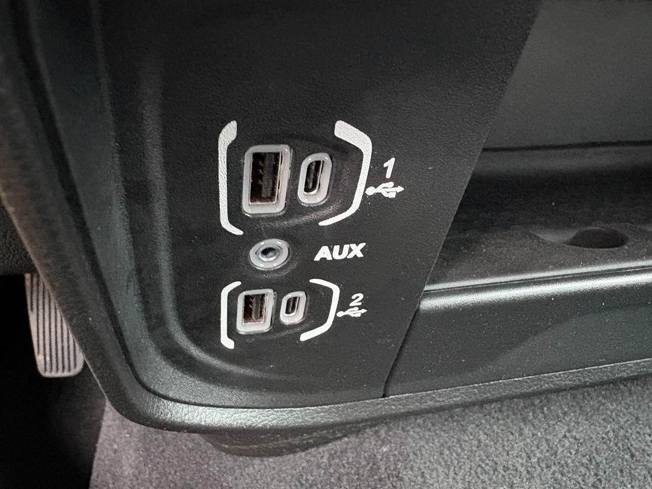 RAM 3500 Tradesman Crew Cab 4WD DRW 2024