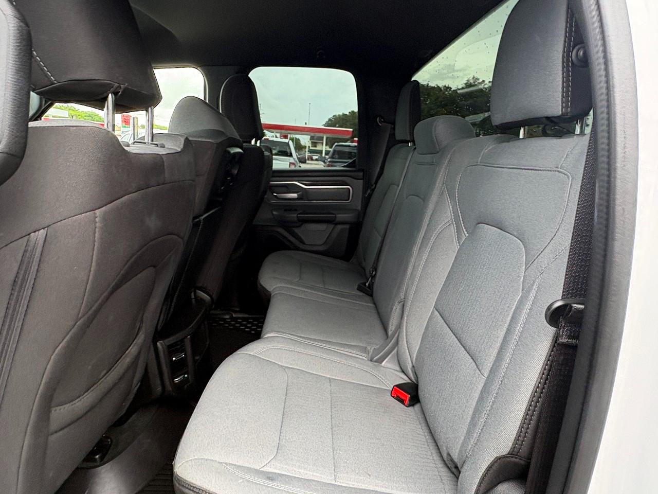 RAM 1500 Big Horn Quad Cab 2WD 2022
