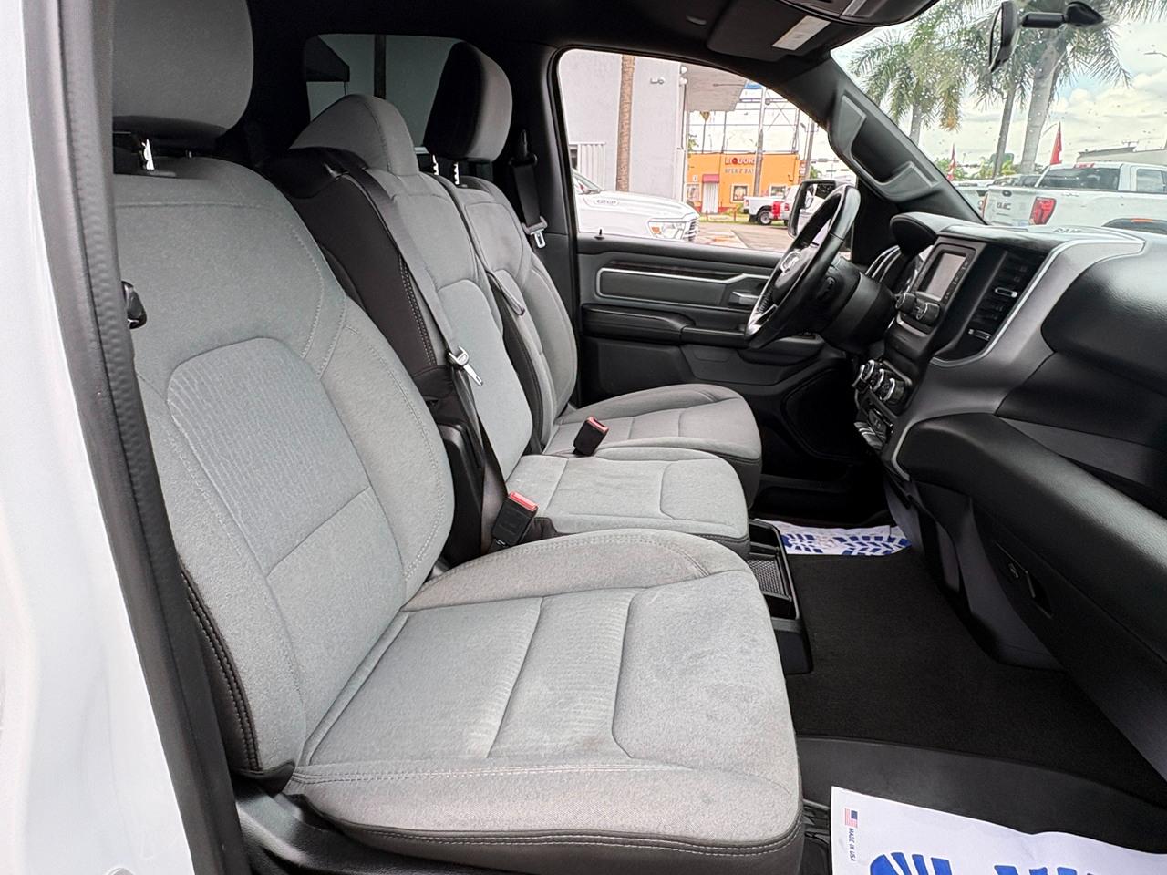 RAM 1500 Big Horn Quad Cab 2WD 2022