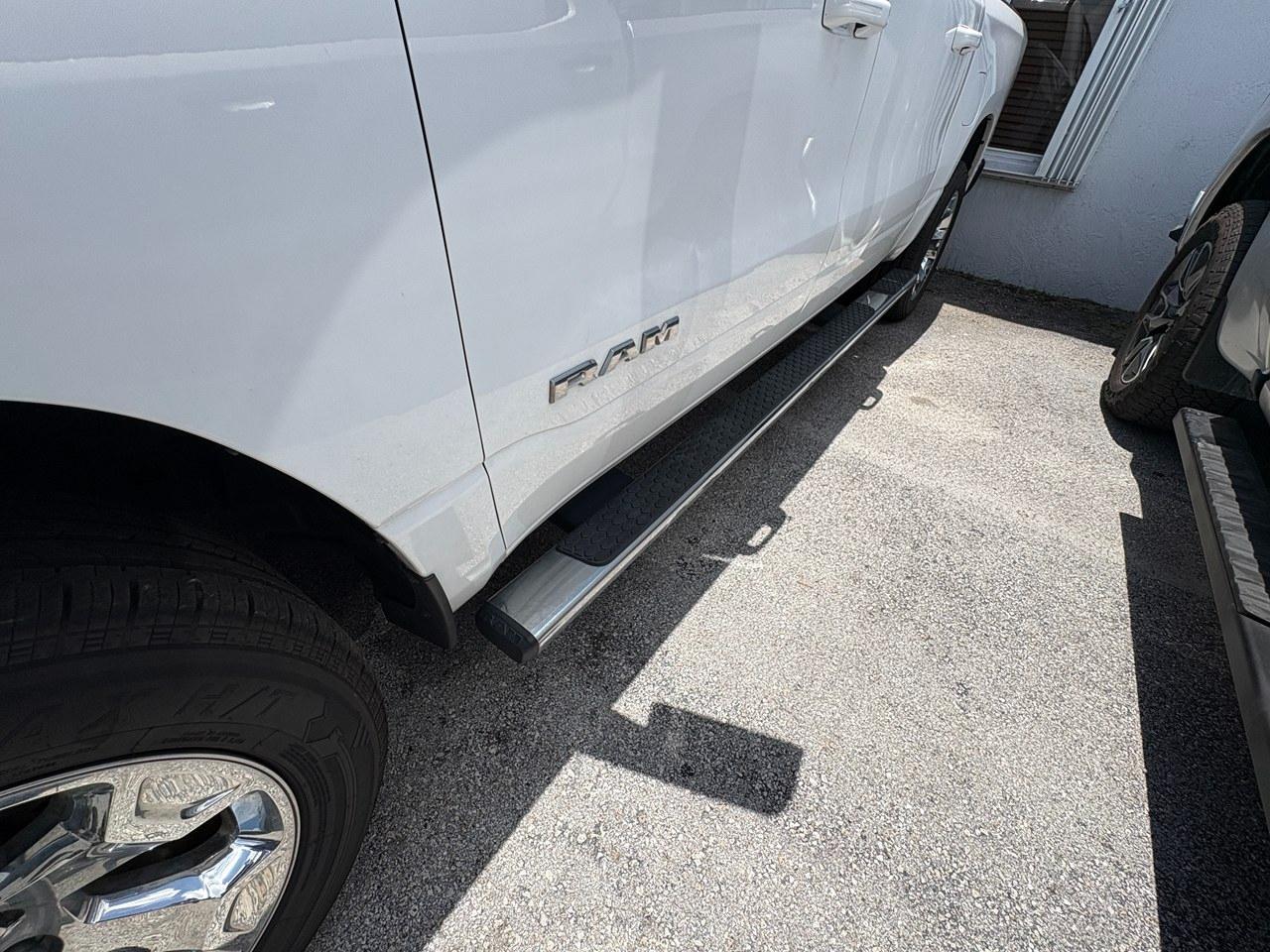 RAM 1500 Big Horn Crew Cab SWB 4WD 2021