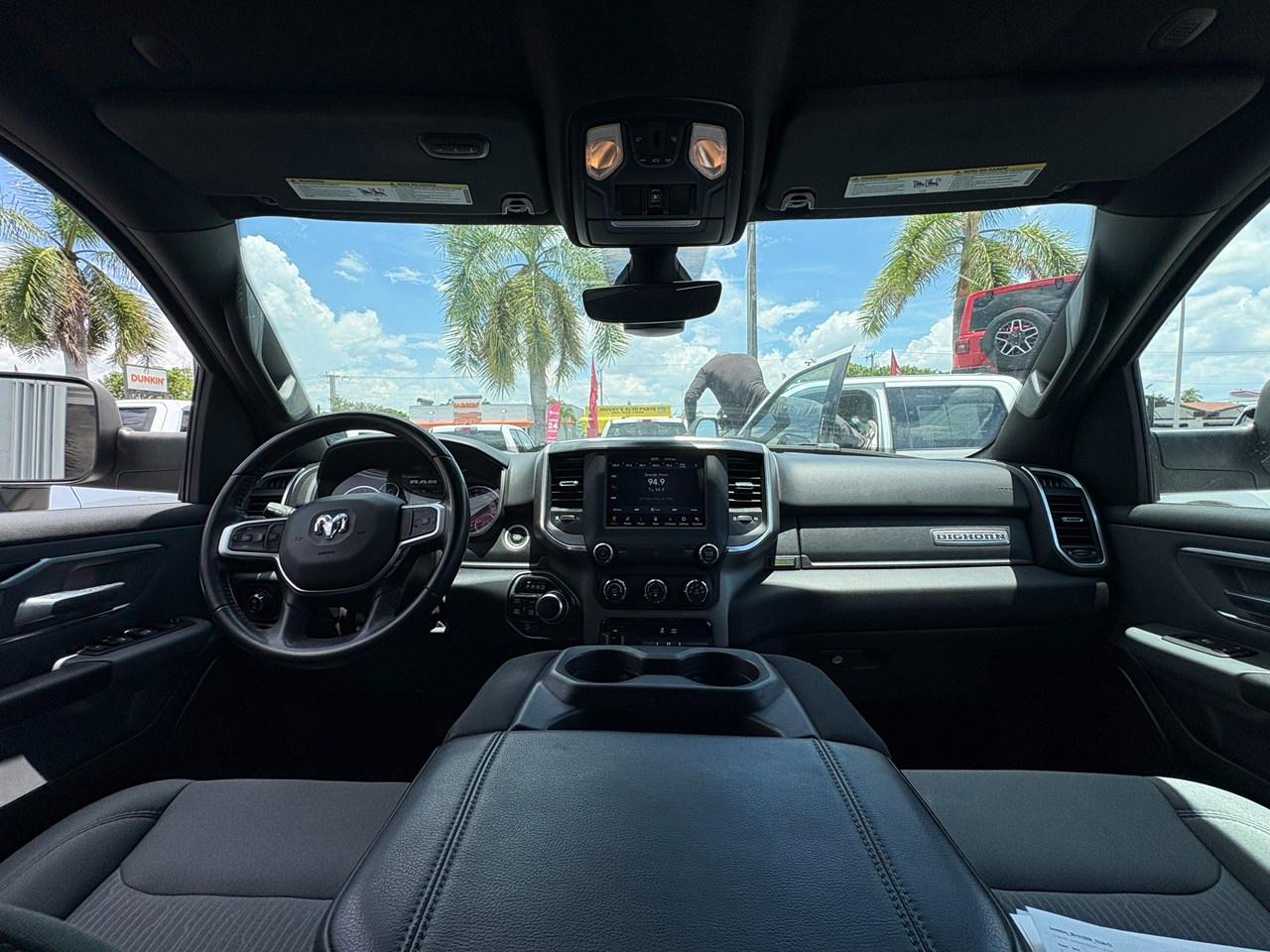 RAM 1500 Big Horn Crew Cab SWB 4WD 2021