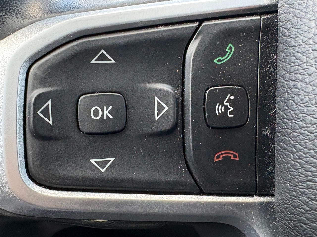 RAM 1500 Big Horn Crew Cab SWB 4WD 2021