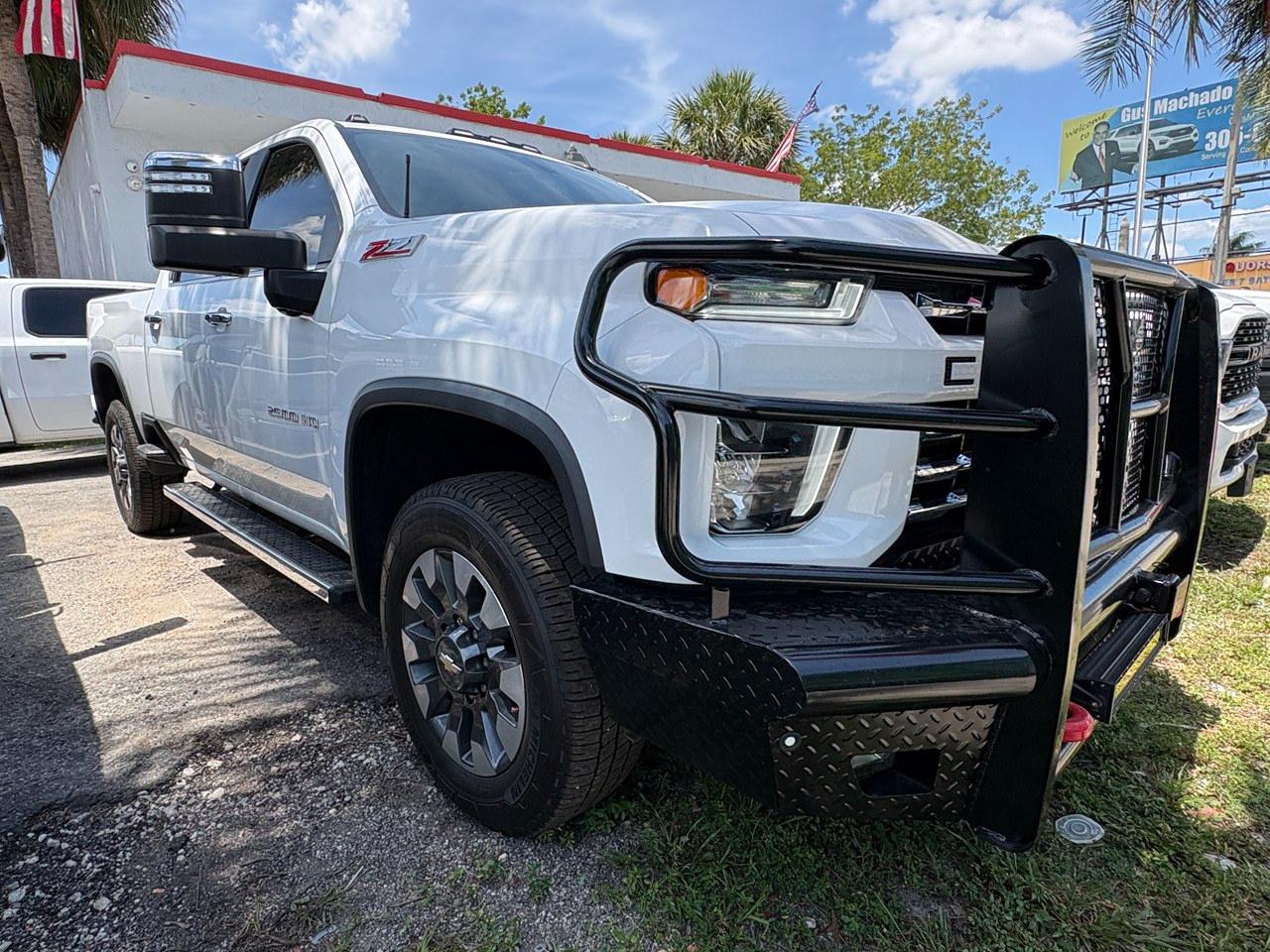 Chevrolet Silverado 2500HD LT Crew Cab Short Box 4WD 2021