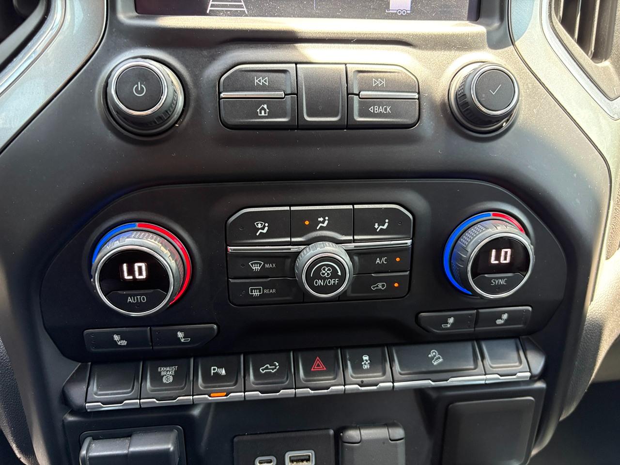 Chevrolet Silverado 2500HD LT Crew Cab Short Box 4WD 2021