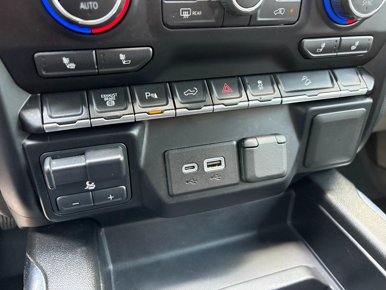 Chevrolet Silverado 2500HD LT Crew Cab Short Box 4WD 2021