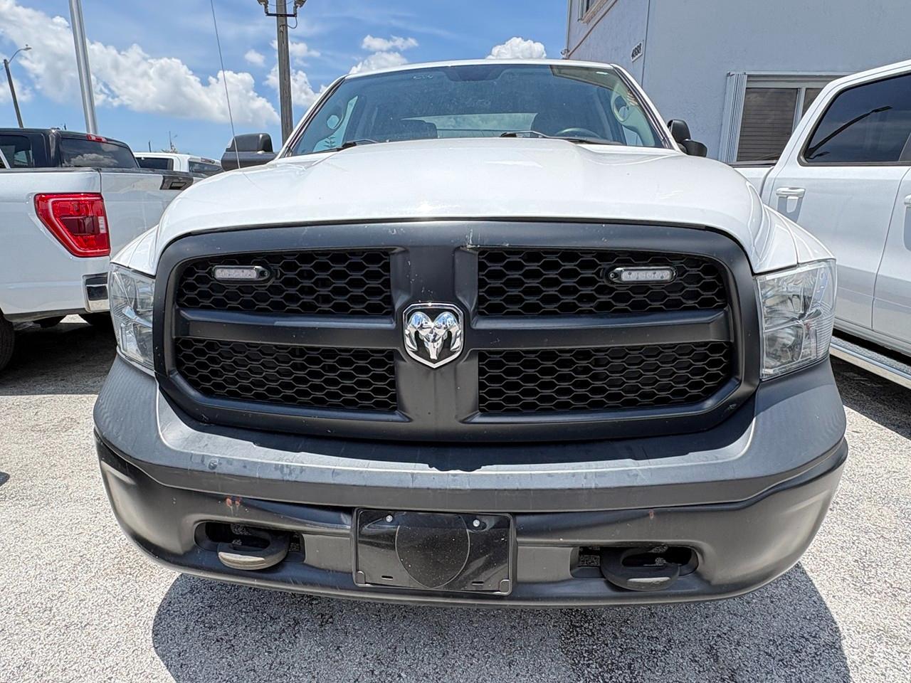 RAM 1500 Classic Tradesman Quad Cab 4WD 2022