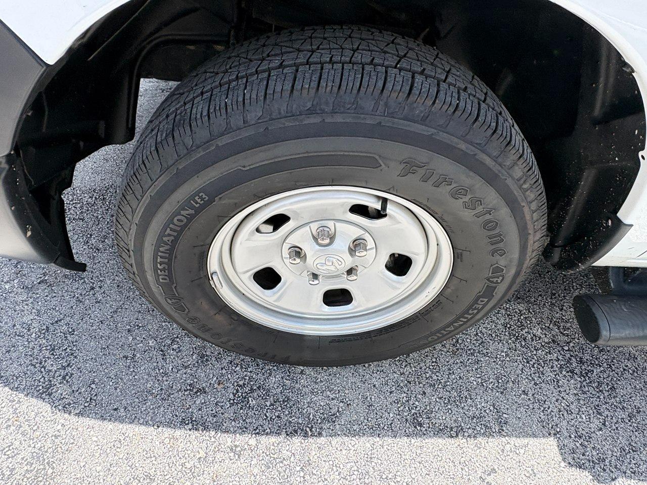RAM 1500 Classic Tradesman Quad Cab 4WD 2022