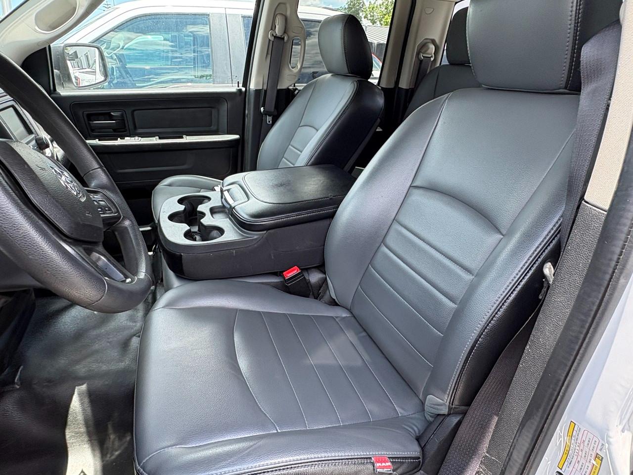 RAM 1500 Classic Tradesman Quad Cab 4WD 2023