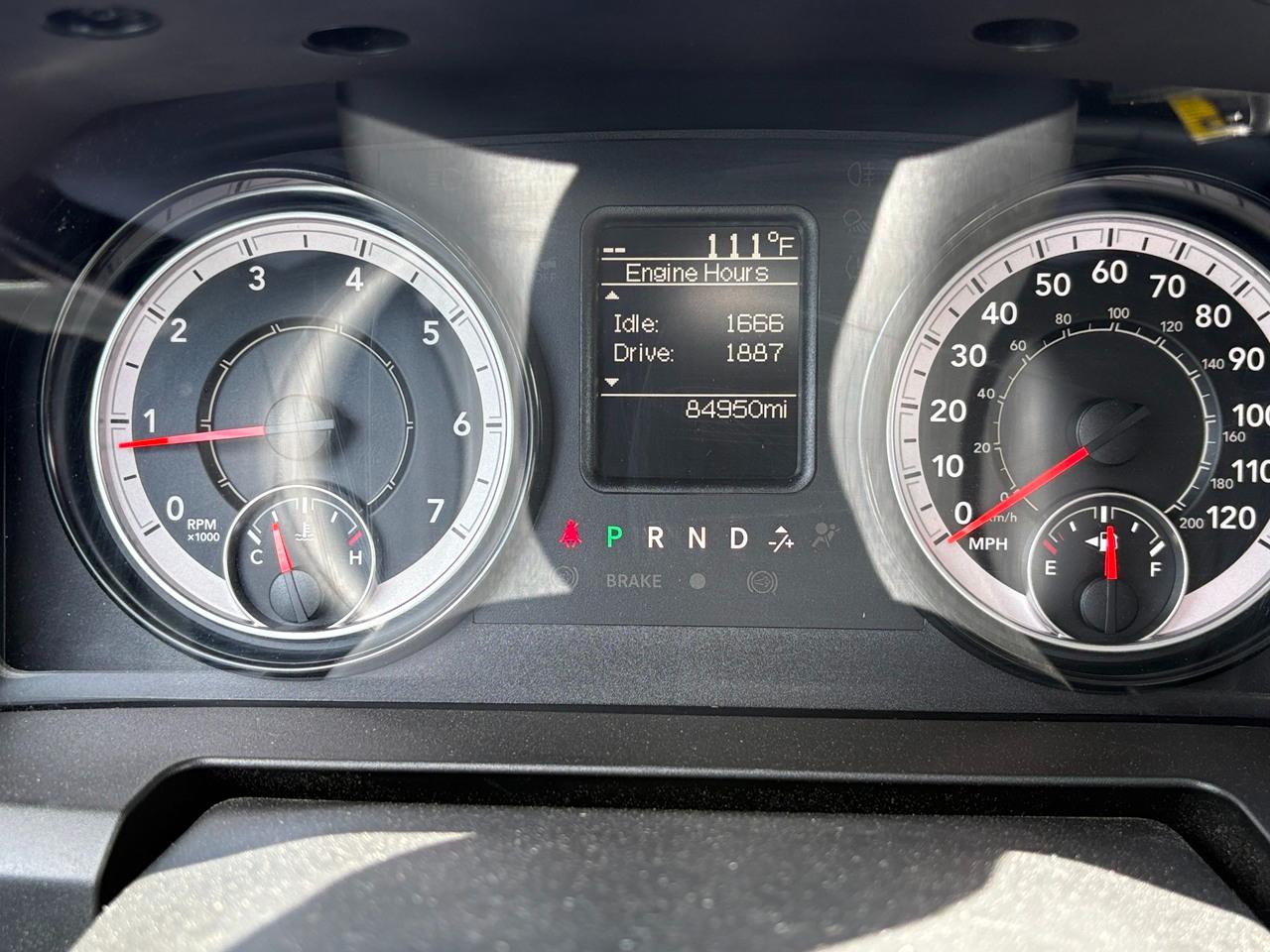 RAM 1500 Classic Tradesman Quad Cab 4WD 2023