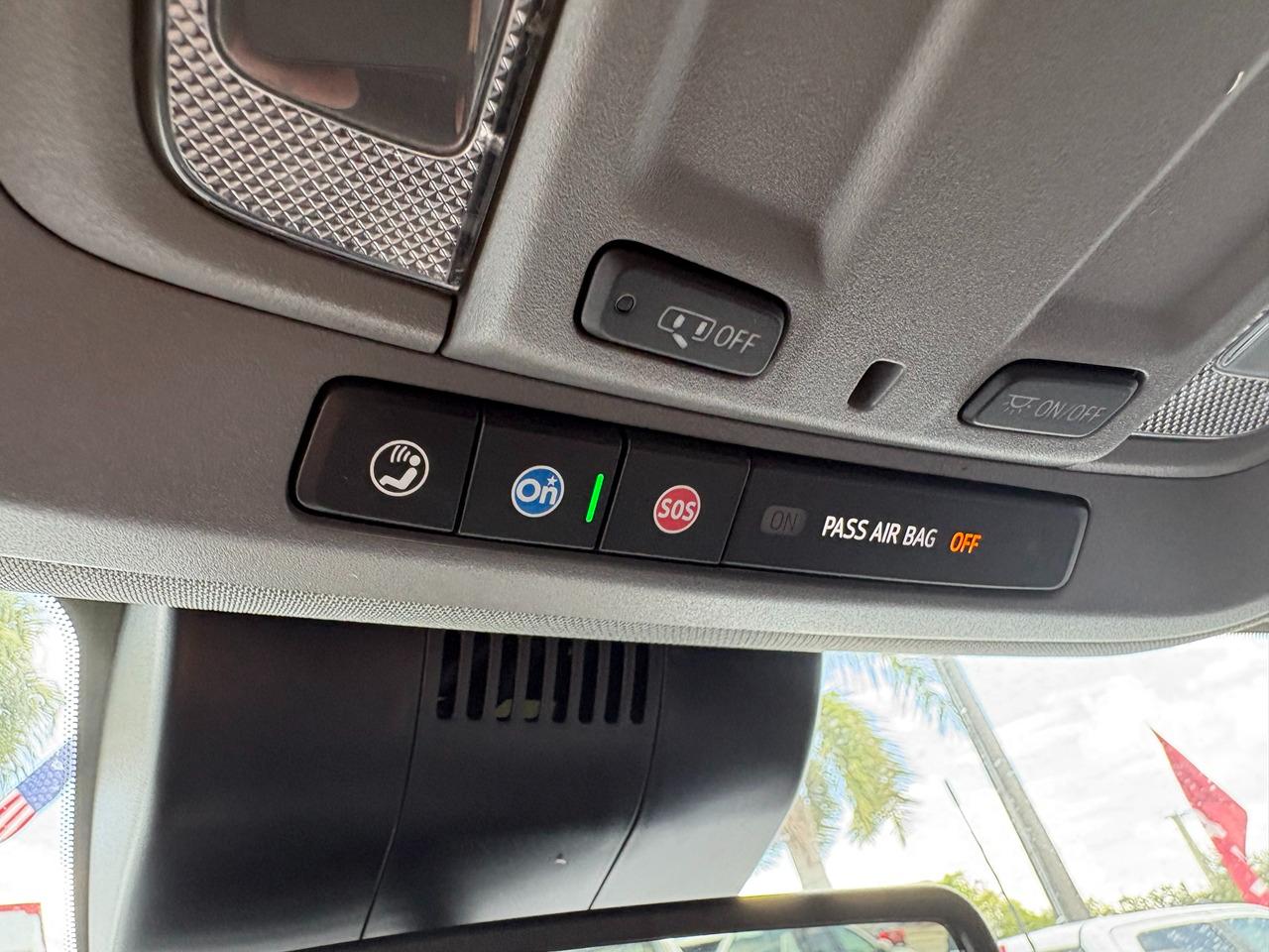 GMC Sierra 2500HD Pro Double Cab 4WD SB 2024