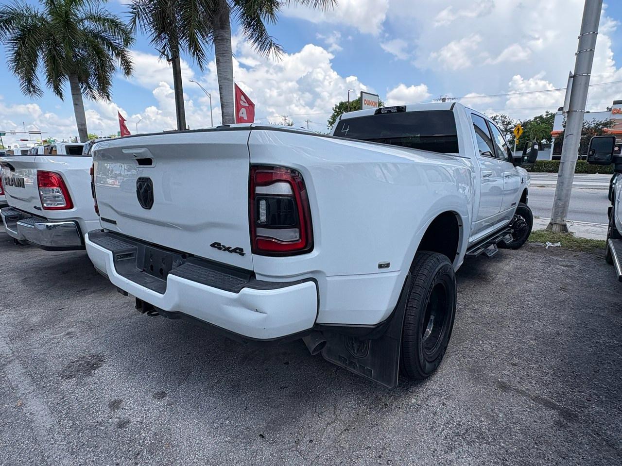 RAM 3500 Big Horn Crew Cab LWB 4WD DRW 2024