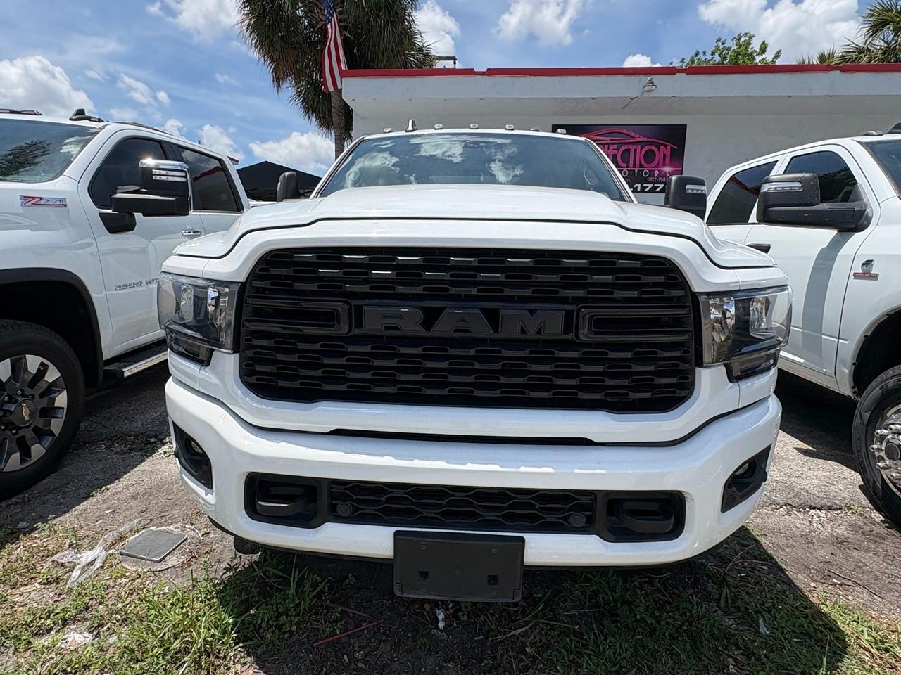 RAM 3500 Big Horn Crew Cab LWB 4WD DRW 2024
