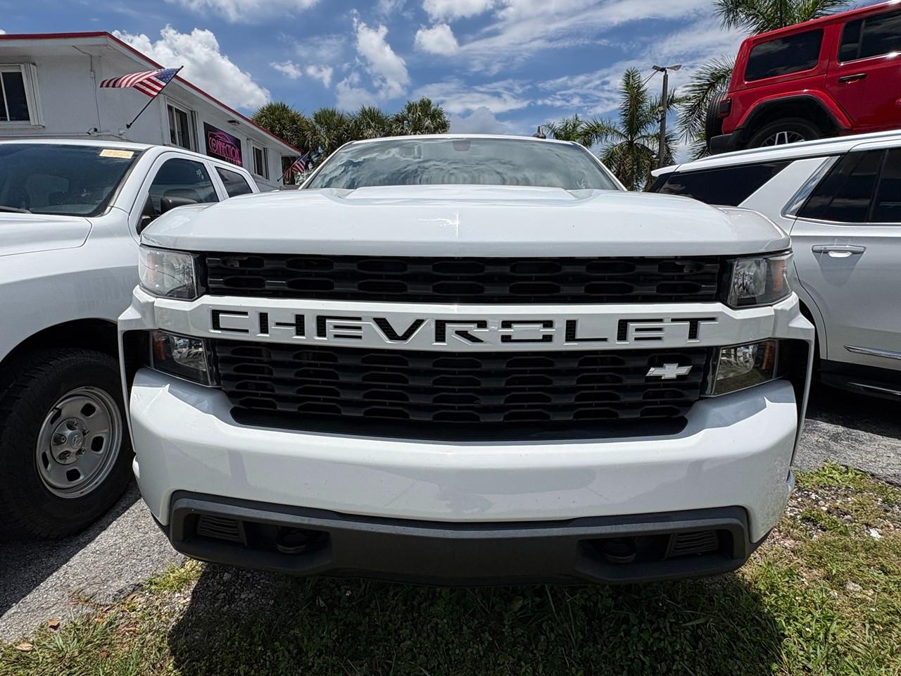 Chevrolet Silverado 1500 Custom Crew Cab Short Box 2WD 2021
