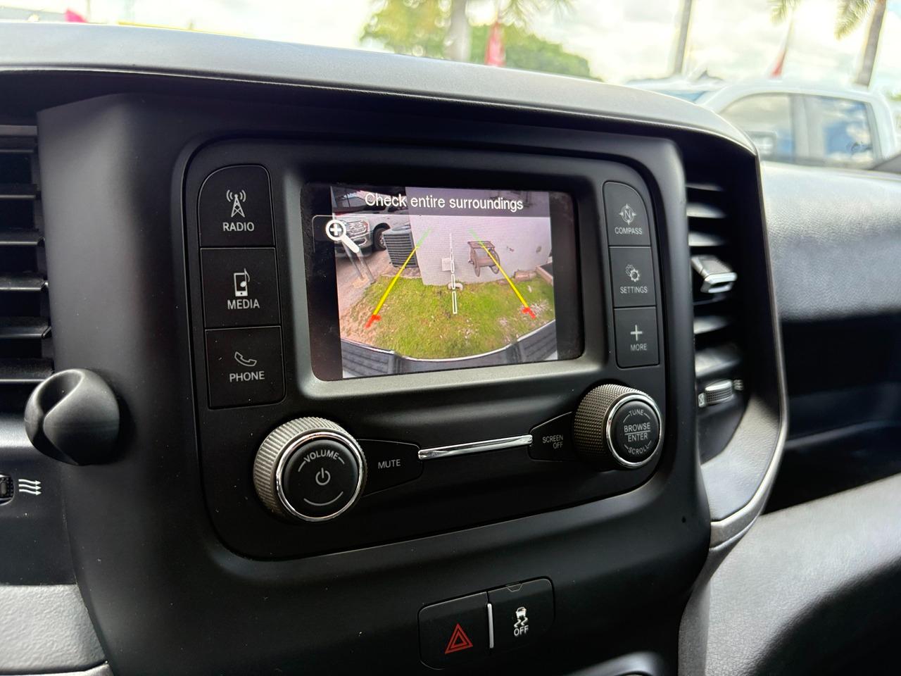 RAM 2500 Tradesman Crew Cab SWB 4WD 2024