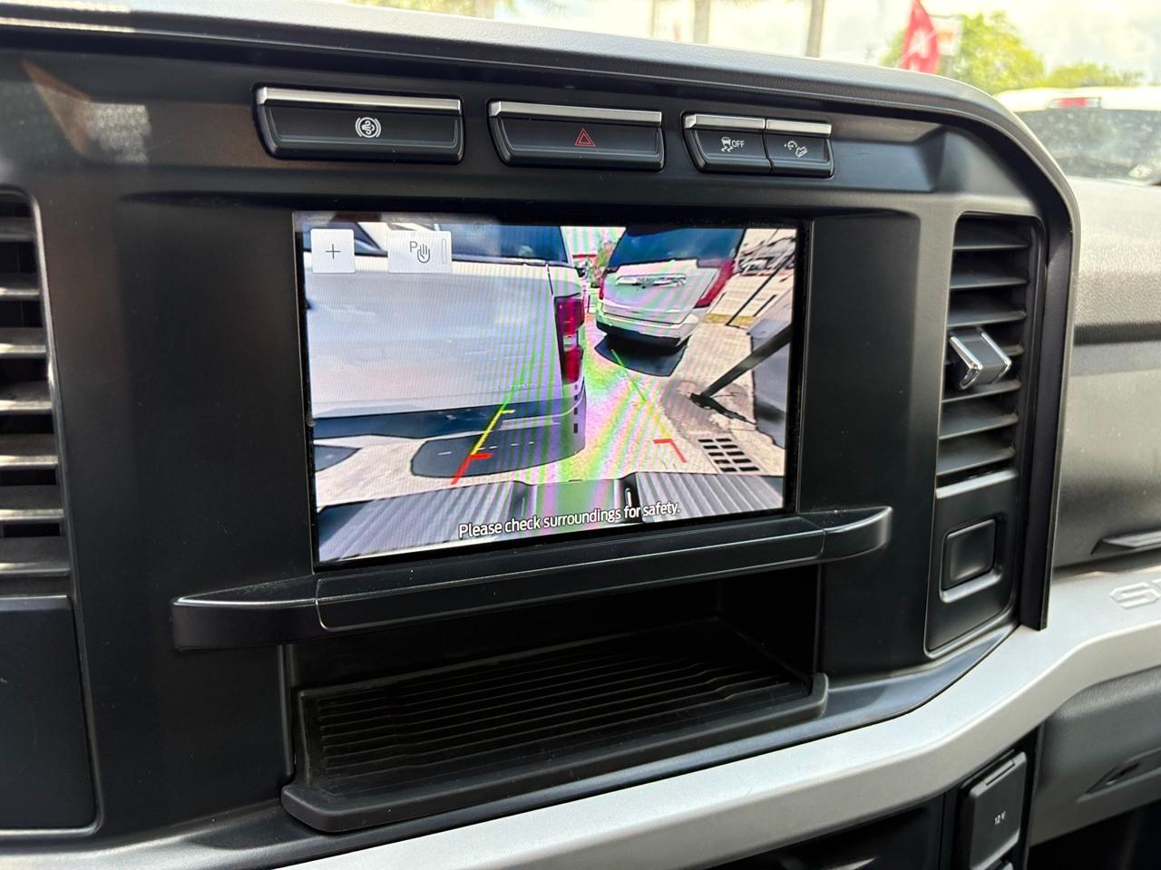 Ford F-250 SD XL Crew Cab 4WD 2024
