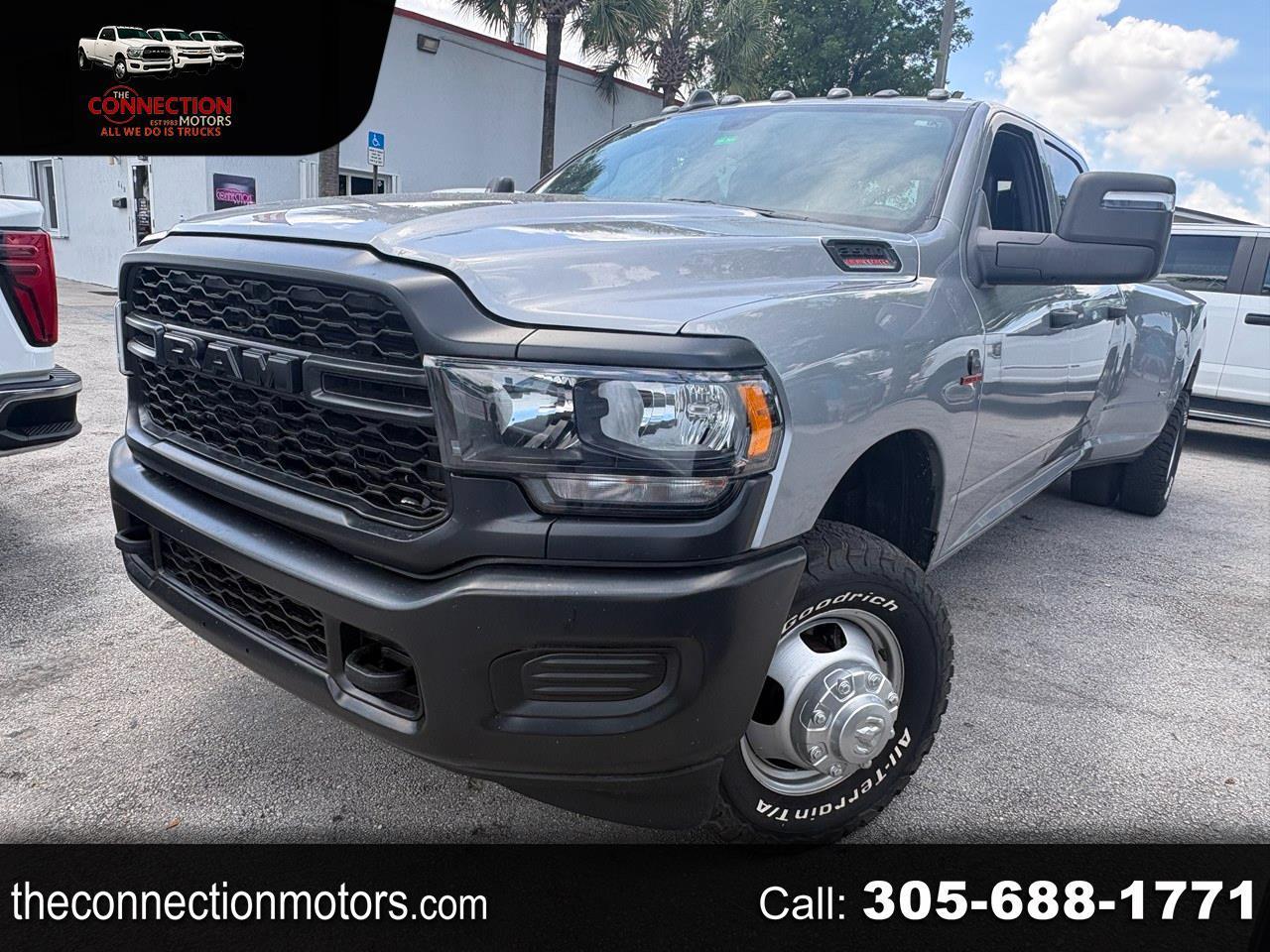 RAM 3500 Tradesman Crew Cab 4WD DRW 2024