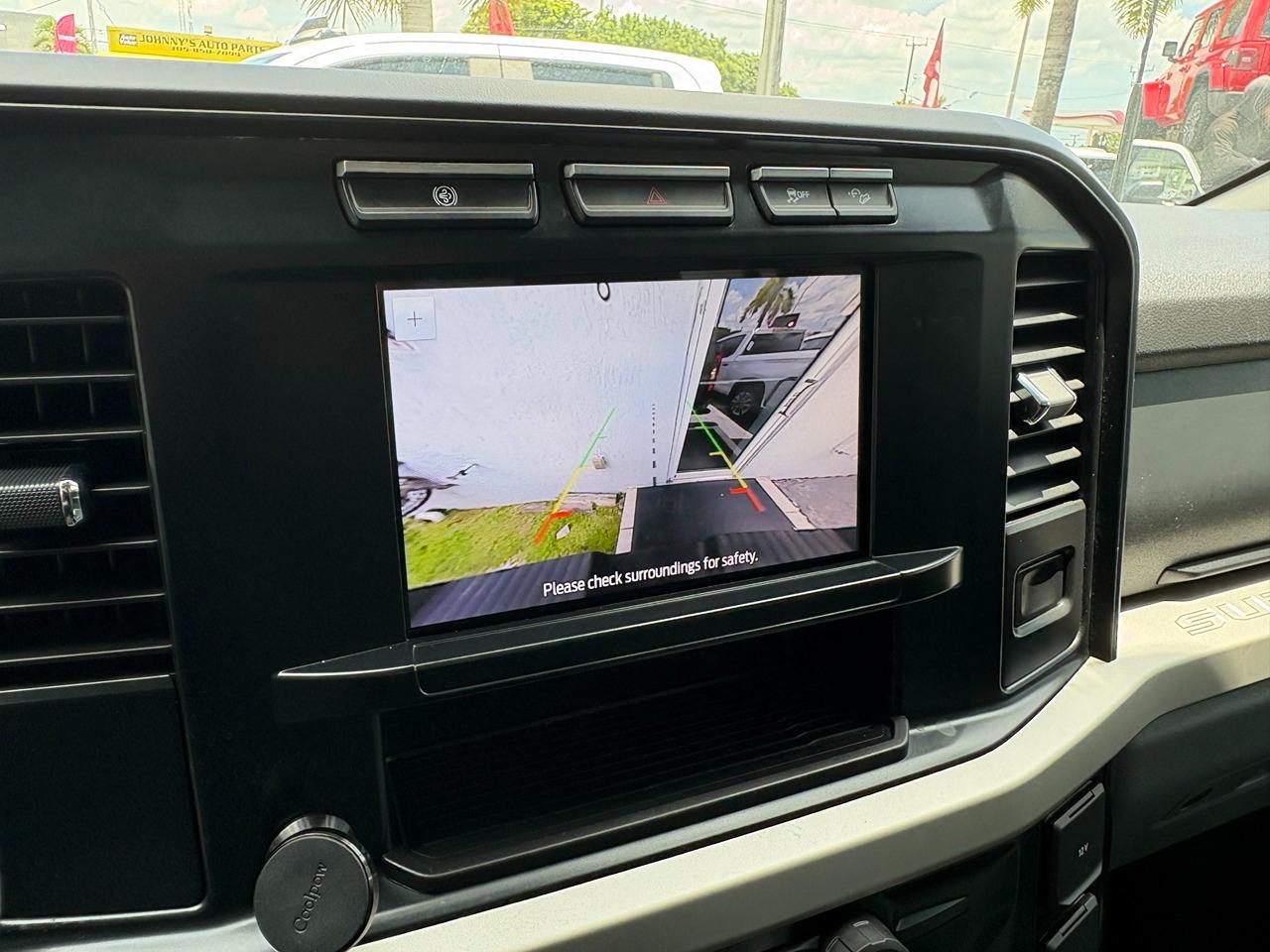 Ford F-250 SD XL Crew Cab 4WD 2024