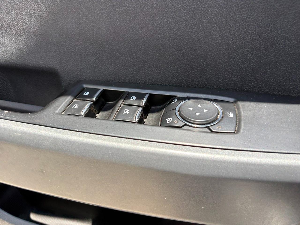 Ford F-250 SD XL Crew Cab 4WD 2024