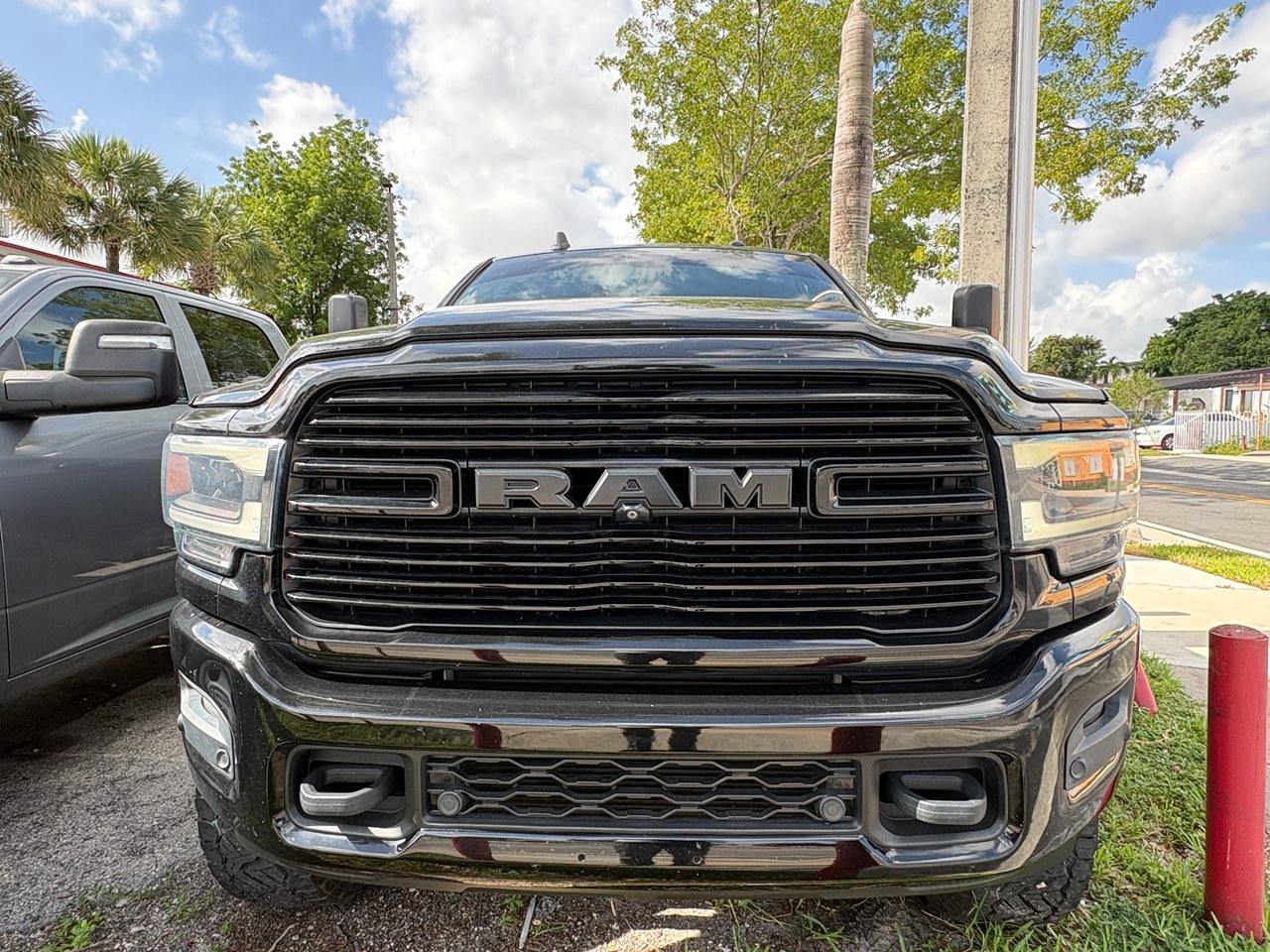 RAM 2500 Laramie Crew Cab SWB 4WD 2019