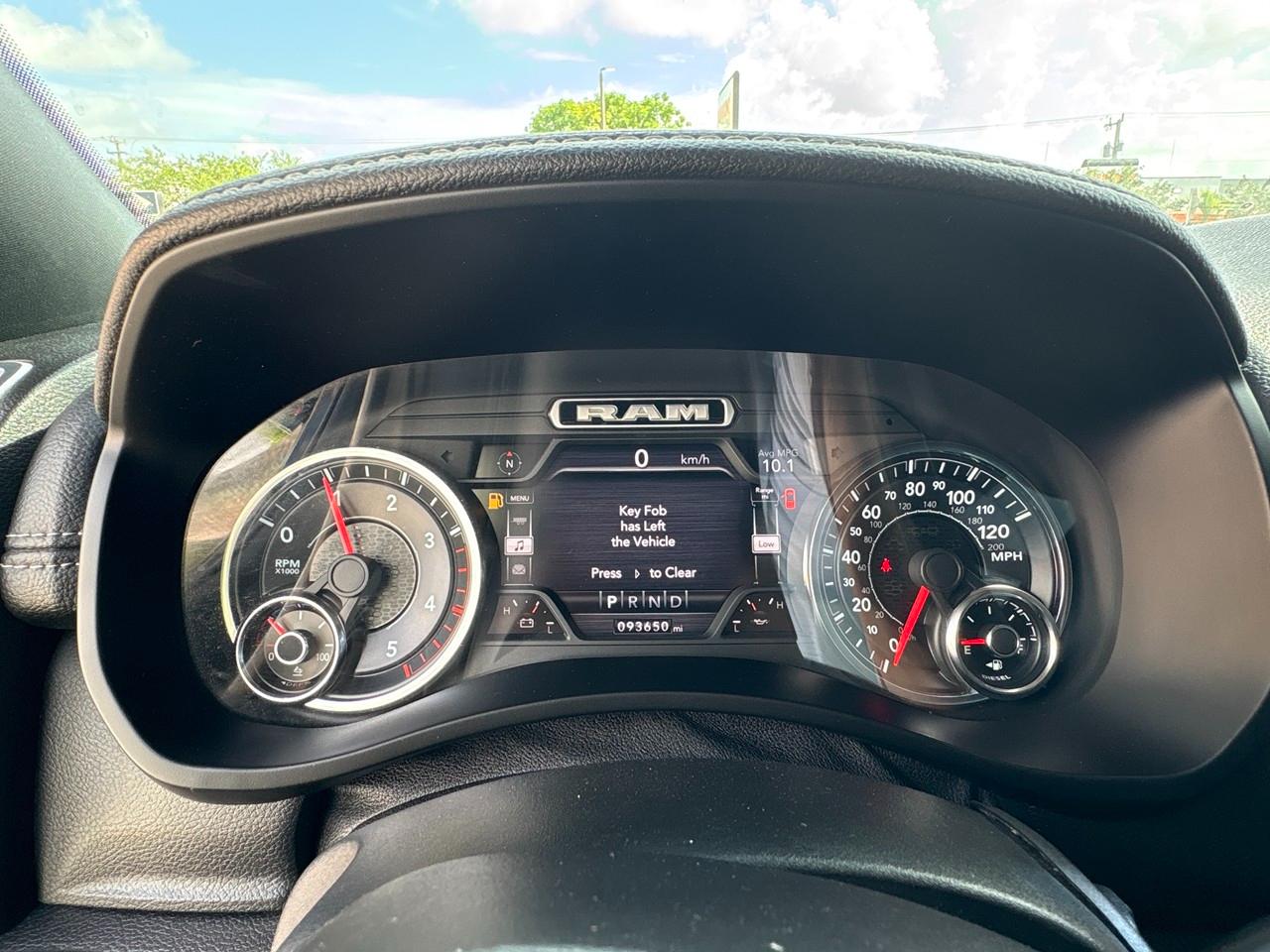 RAM 2500 Laramie Crew Cab SWB 4WD 2019