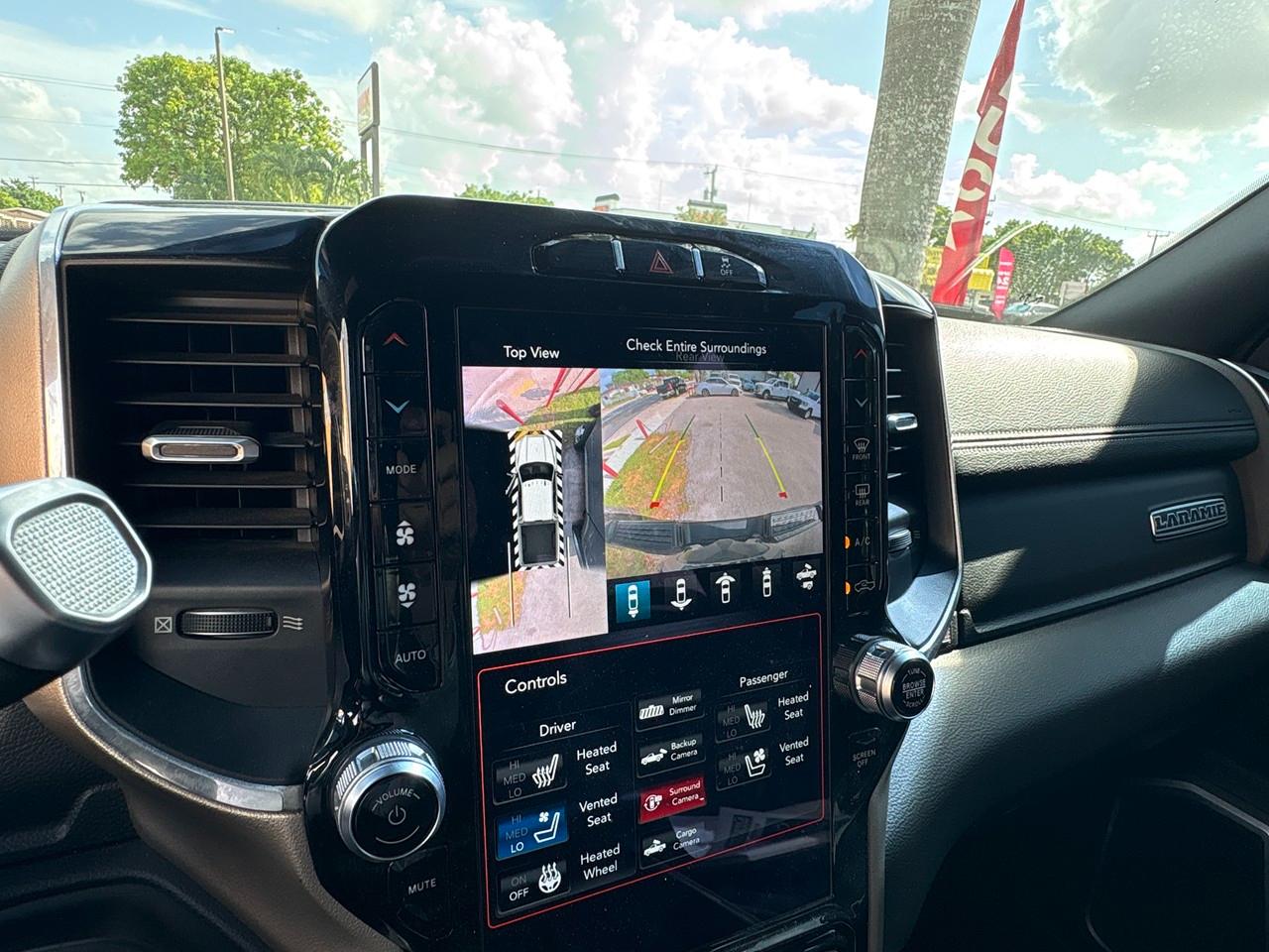 RAM 2500 Laramie Crew Cab SWB 4WD 2019