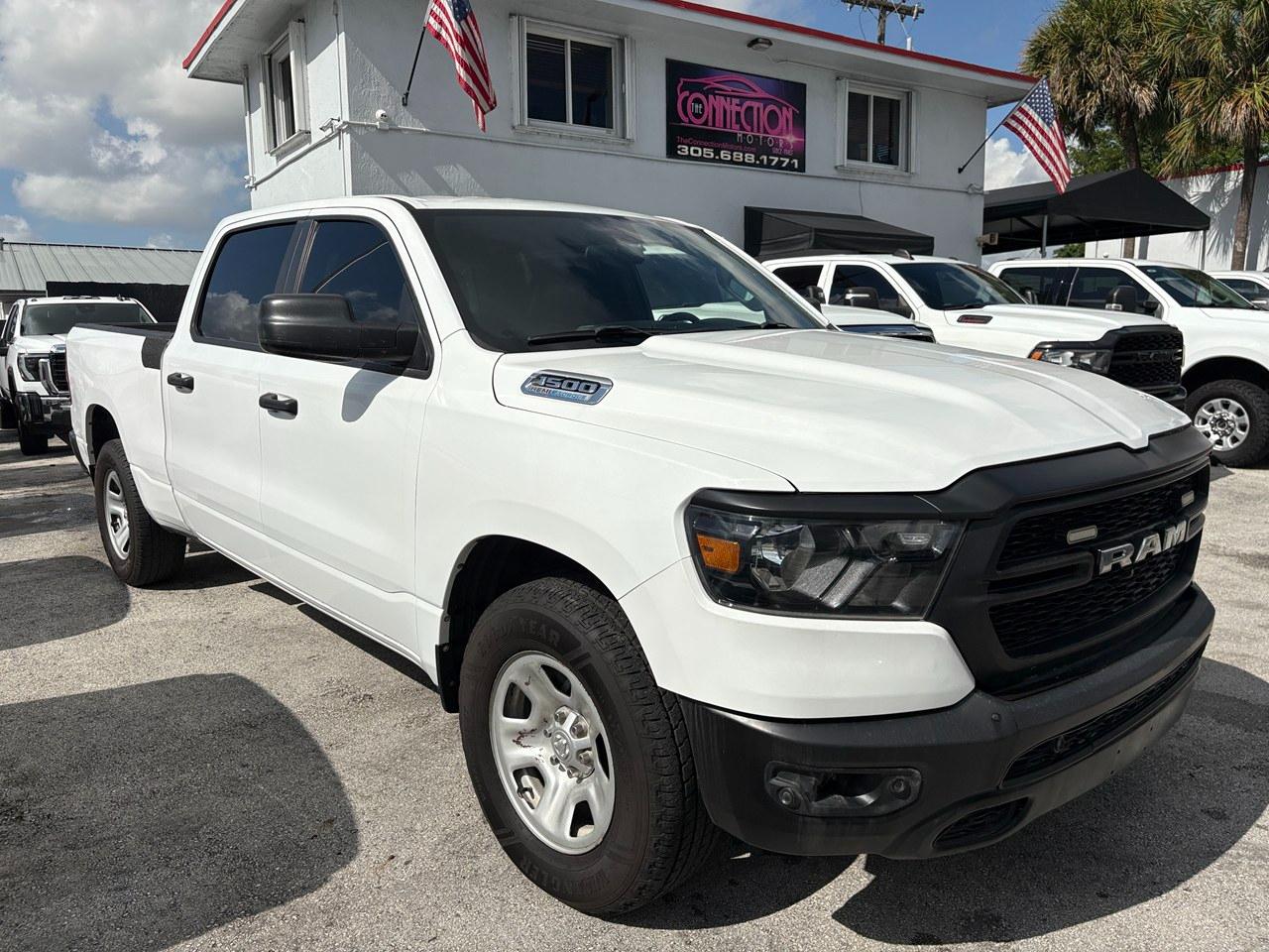 RAM 1500 Tradesman Crew Cab LWB 4WD 2023