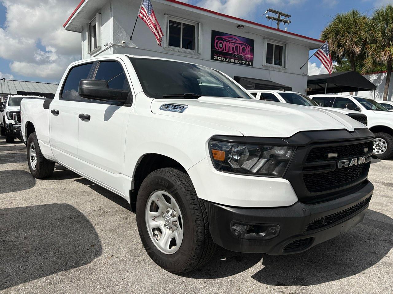 RAM 1500 Tradesman Crew Cab LWB 4WD 2023