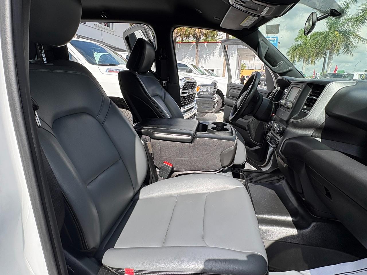 RAM 1500 Tradesman Crew Cab LWB 4WD 2023
